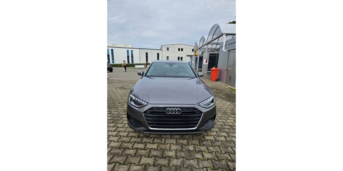 Audi A4 182.000 km 16.999 &euro; Augsburg 86150