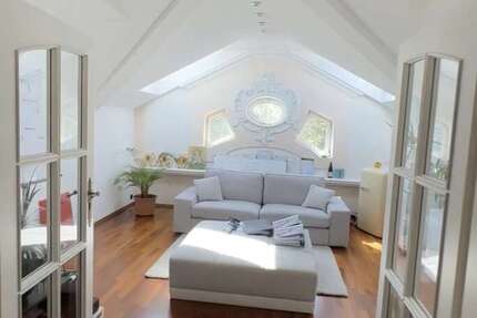 Wohnung Augsburg Innenstadt - 5 Zimmer, 169 m&sup2;, 2.300&euro; | Angebot:25994589