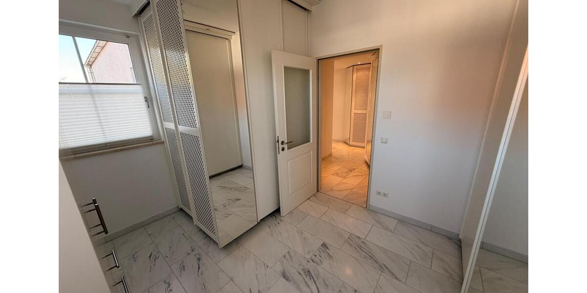 Etagenwohnung Aichach - 4 Zimmer, 116 m&sup2;, 1.450&euro; | Angebot:25642021