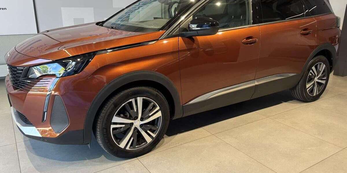 Peugeot 5008 12.436 km 27.299 &euro; Augsburg 86179
