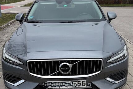Volvo V60 110.500 km 25.800 &euro; Graben 86836