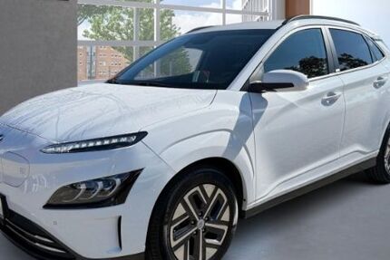 Hyundai KONA 41.641 km 21.385 € Augsburg 86165