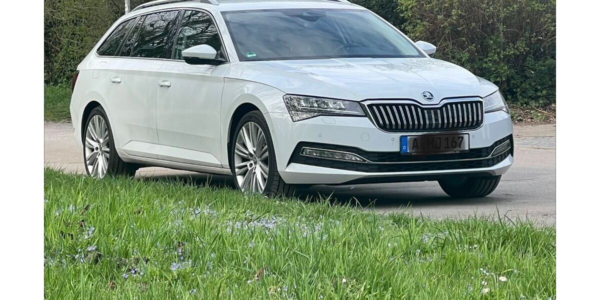 Skoda Superb 79.000 km 27.400 &euro; Augsburg 86163