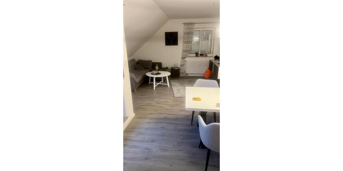 Dachgeschoßwohnung Augsburg Haunstetten-Siebenbrunn - 2 Zimmer, 58 m&sup2;, 1.080&euro; | Angebot:24432664