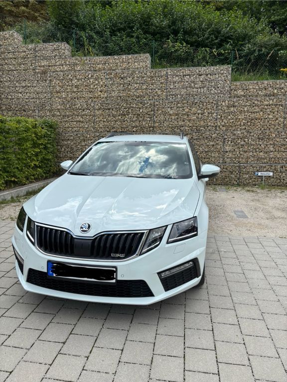 Skoda Octavia 150.000 km 18.990 € Mering 86415