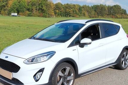 Ford Fiesta 58.000 km 8.700 &euro; Haunstetten 86179