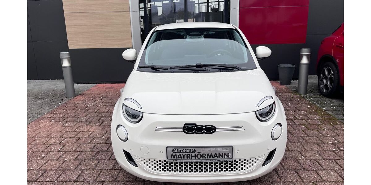 Fiat 500e 23.590 km 17.590 € Diedorf / Augsburg 86420