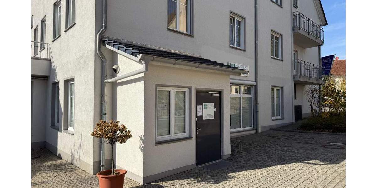 Gewerbeobjekt Ried - 3 Zimmer, 115 m&sup2;, 1.390&euro; | Angebot:25696139