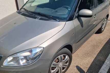 Skoda Fabia 90.500 km 5.100 &euro; Friedberg 86316