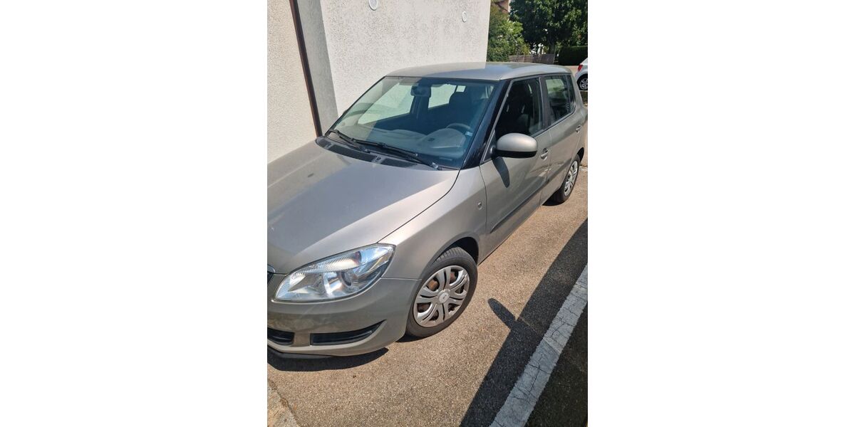 Skoda Fabia 90.500 km 5.100 &euro; Friedberg 86316