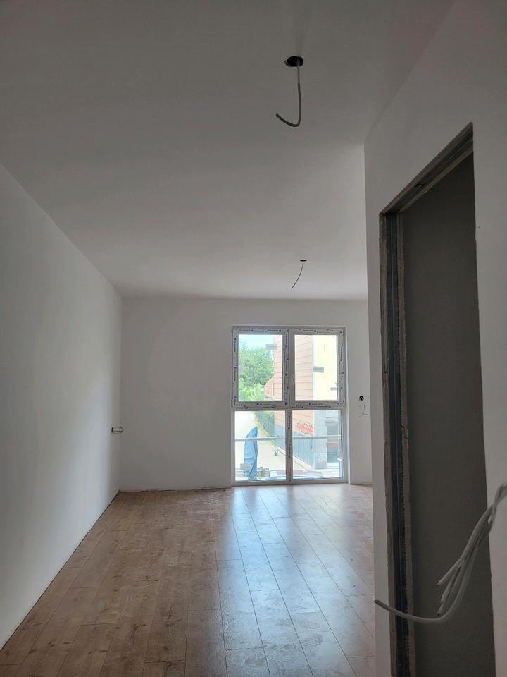 top Lage. neubau EinZimmer-Wohnungen ab August