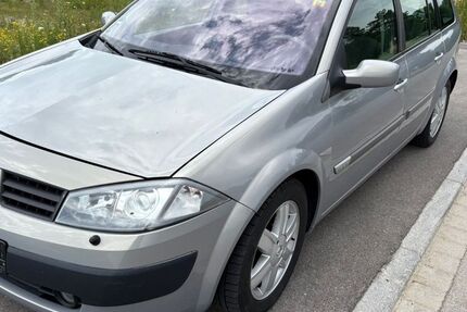 Renault Megane 235.216 km 1.500 &euro; Königsbrunn 86343