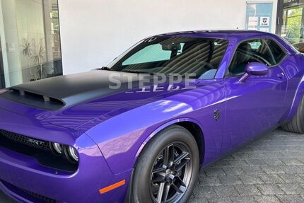 Dodge Challenger 3.851 km 189.900 &euro; Horgau 86497