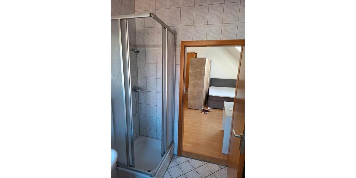 Dachgeschoßwohnung Merching - 1 Zimmer, 43 m&sup2;, 700&euro; | Angebot:25445187