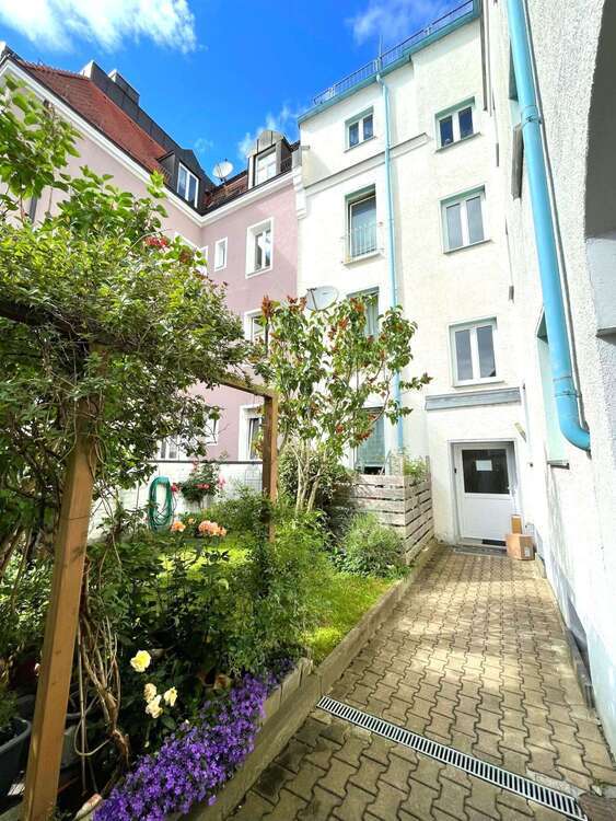 Wohnung zum Mieten in Augsburg 900 € 77.84 m²