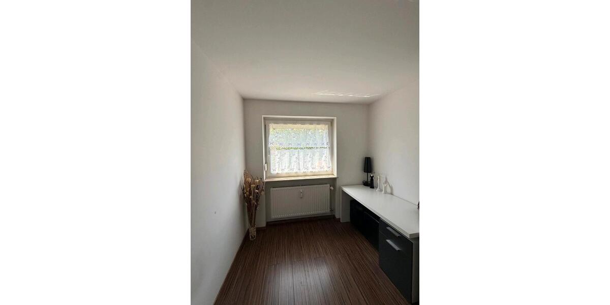 Etagenwohnung Augsburg Lechhausen - 3 Zimmer, 84 m&sup2;, 369.000&euro; | Angebot:26855940