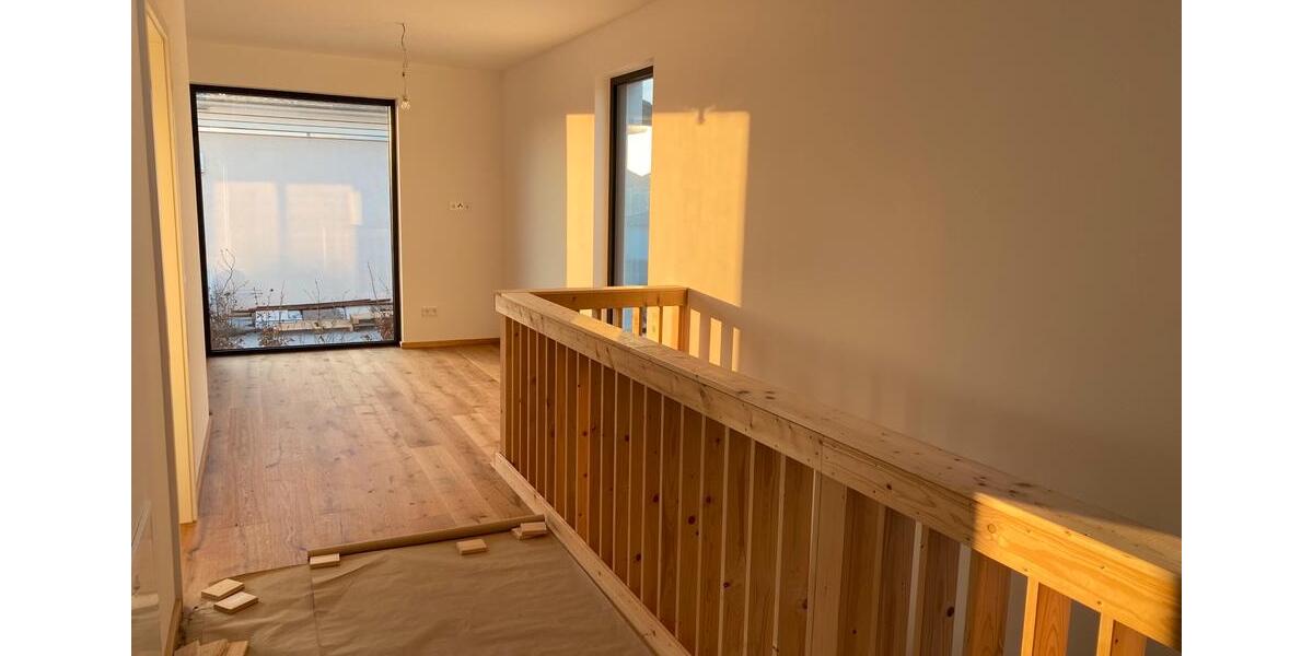 Einfamilienhaus Langweid am Lech - 3 Zimmer, 171 m&sup2;, 2.300&euro; | Angebot:24775051