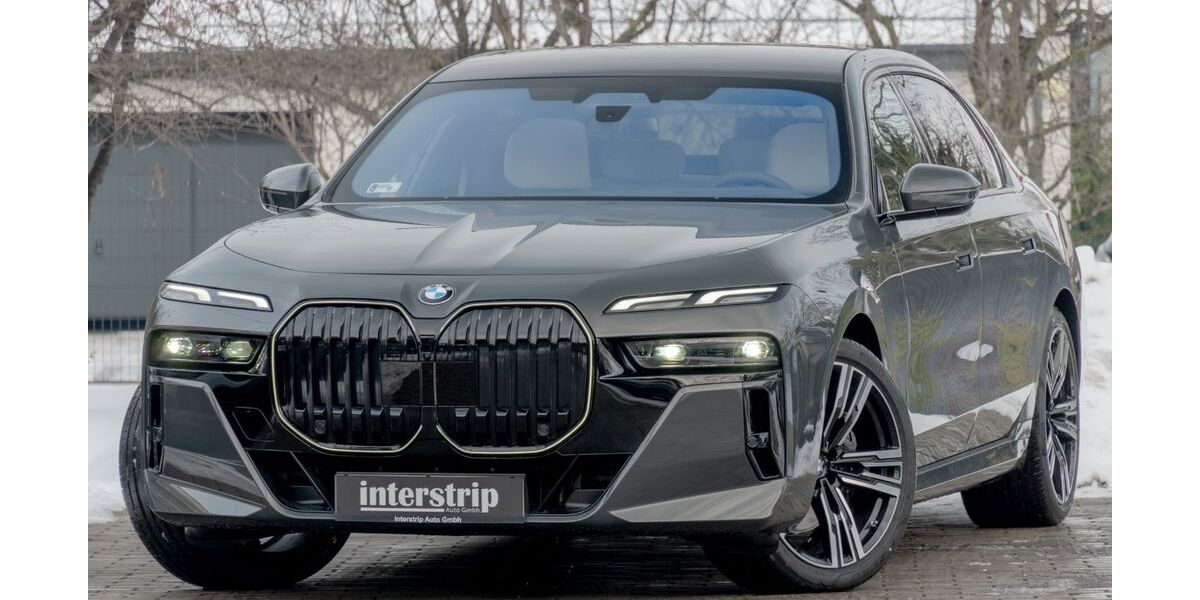 BMW 740 11.800 km 108.989 &euro; Langweid am Lech 86462