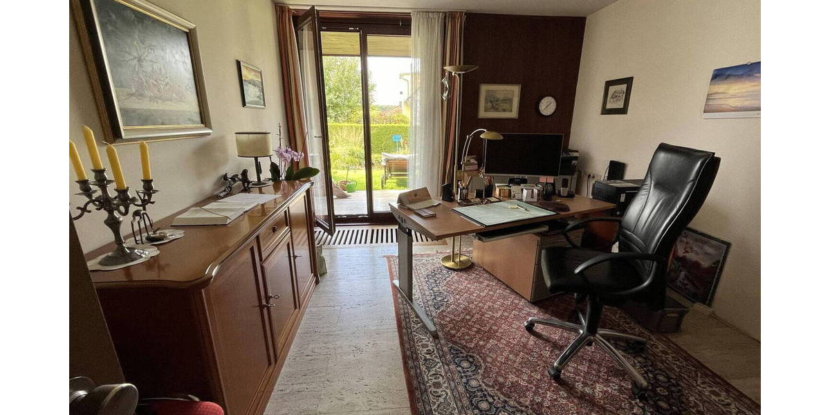 Einfamilienhaus Adelsried - 7 Zimmer, 230 m&sup2;, 749.000&euro; | Angebot:26657235