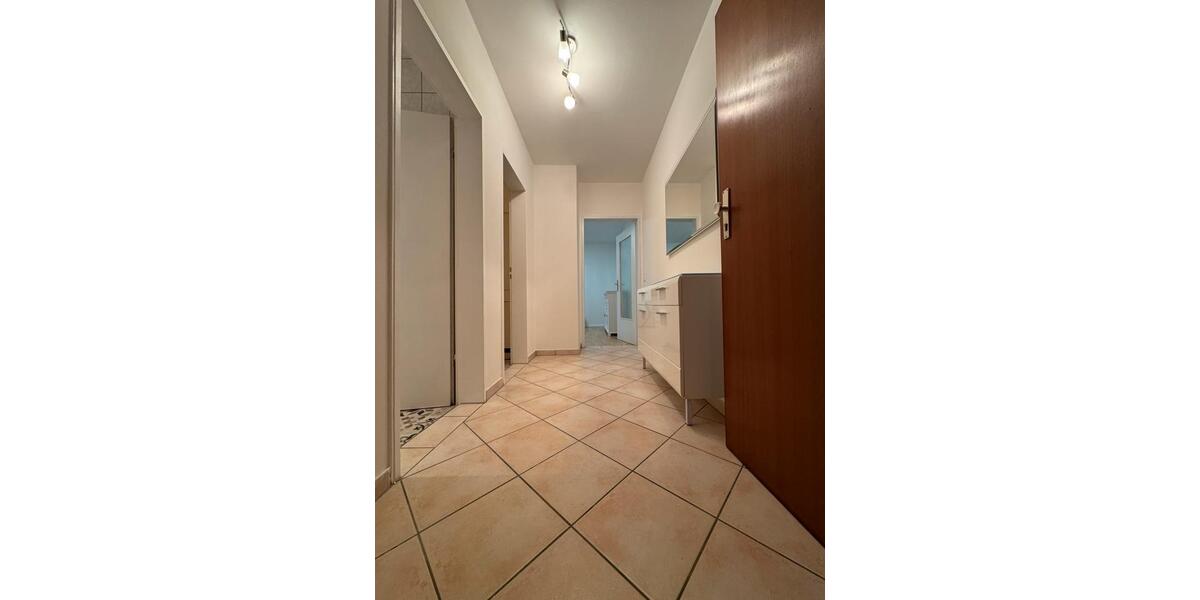 Etagenwohnung Augsburg Lechhausen - 1 Zimmer, 43 m&sup2;, 980&euro; | Angebot:25632255