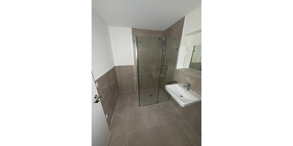 Etagenwohnung Mering - 3 Zimmer, 81 m&sup2;, 1.465&euro; | Angebot:24851771