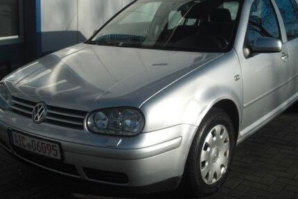 VW Golf 200.000 km 1.999 &euro; Aichach 86551