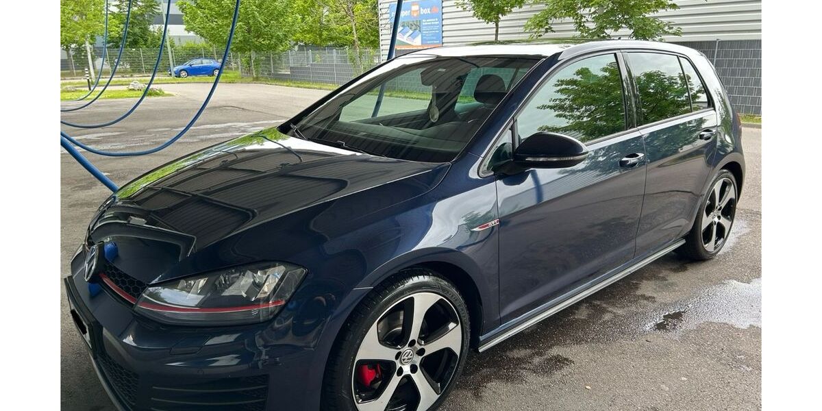 VW Golf 152.650 km 14.200 &euro; Augsburg 86179