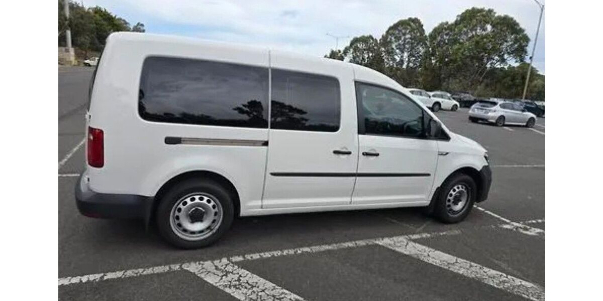 VW Caddy Maxi 121.000 km 22.000 € Gersthofen 86368