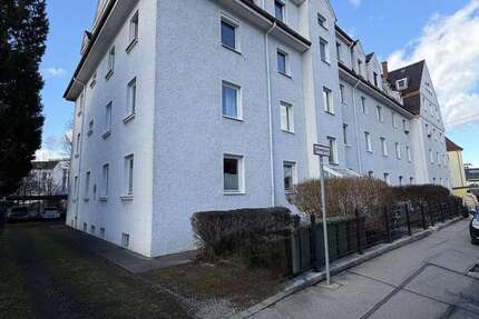 Wohnung Augsburg Pfersee - 2 Zimmer, 54 m&sup2;, 210.000&euro; | Angebot:25110423