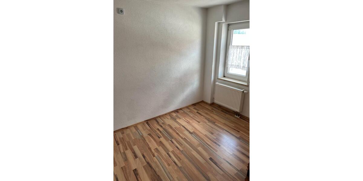 Etagenwohnung Fischach - 4 Zimmer, 95 m&sup2;, 1.100&euro; | Angebot:26638644