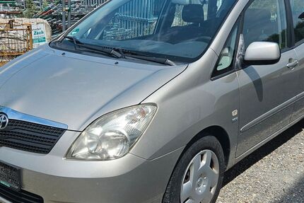 Toyota Corolla Verso 258.749 km 2.500 € Hurlach 86857