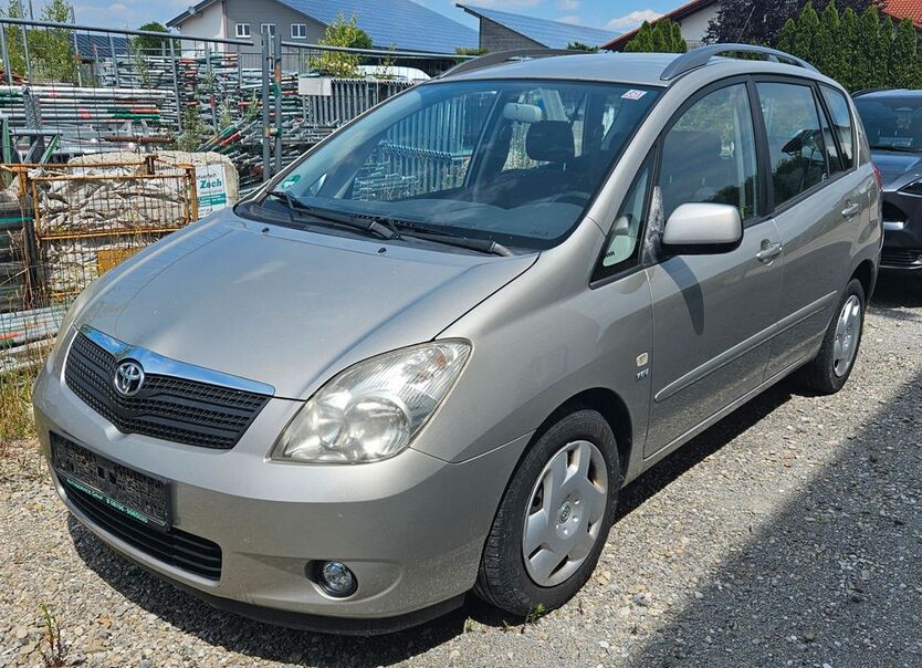 Toyota Corolla Verso 258.749 km 2.500 € Hurlach 86857