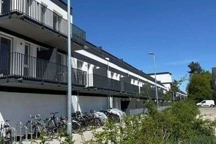 Wohnung Augsburg Kriegshaber - 1 Zimmer, 24 m&sup2;, 571&euro; | Angebot:27425026