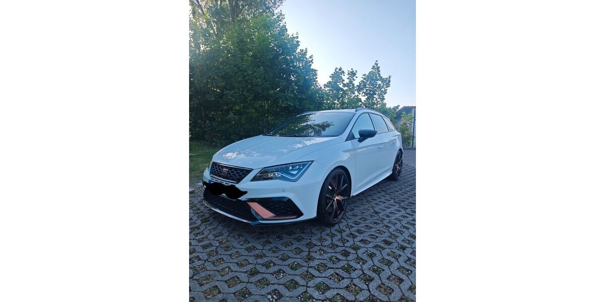 Seat Leon 55.300 km 30.000 &euro; Inchenhofen 86570