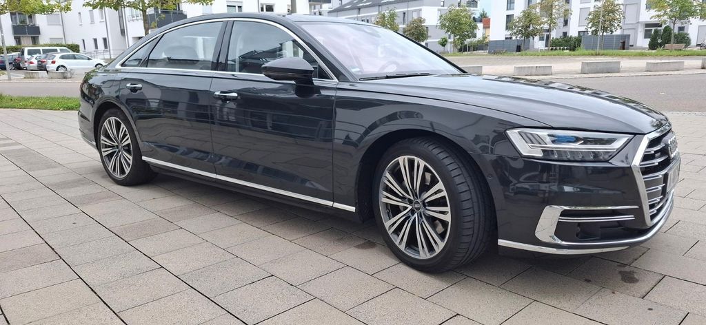 Audi A8 123.000 km 53.700 € Augsburg 86199