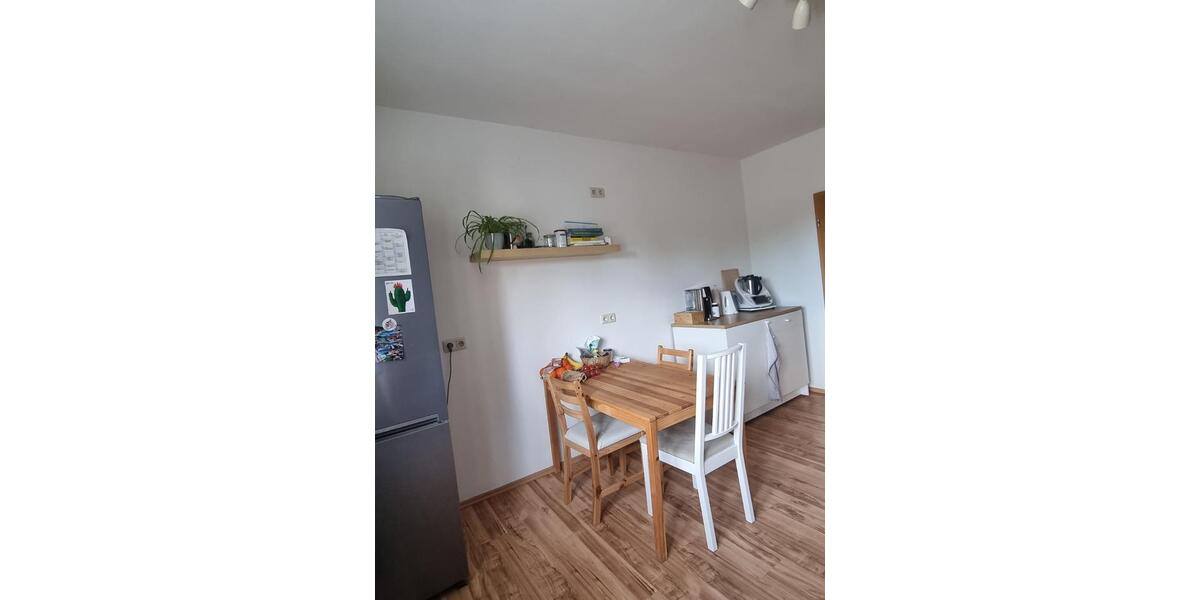 Etagenwohnung Augsburg Oberhausen - 16 Zimmer, 105 m&sup2;, 435&euro; | Angebot:26263152