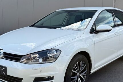 VW Golf 97.580 km 11.699 € Jettingen-Scheppach 89343