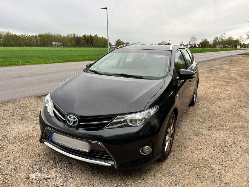 Auris