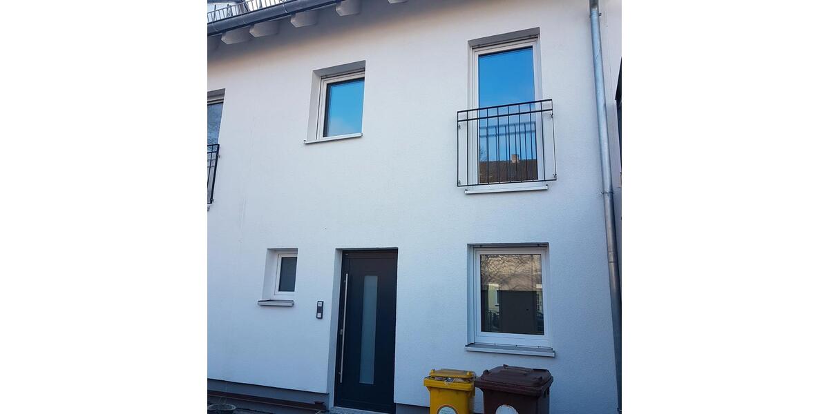 Reihenhaus Augsburg Haunstetten-Siebenbrunn - 5 Zimmer, 138 m&sup2;, 2.270&euro; | Angebot:26539126