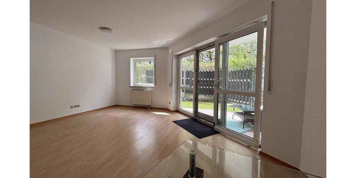 Terrassenwohnung Augsburg Hochzoll - 1 Zimmer, 42 m&sup2;, 219.000&euro; | Angebot:26339412