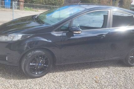 Ford Fiesta 133.401 km 6.100 € Mering 86415