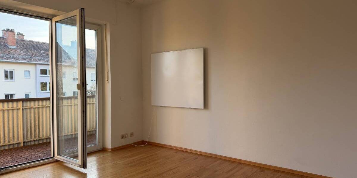 Etagenwohnung Augsburg Göggingen - 2 Zimmer, 54 m&sup2;, 131.000&euro; | Angebot:26674437