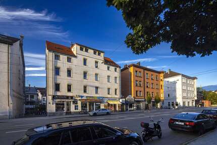 Haus zum Kaufen in Augsburg 2.000.000 € 342.44 m² 10 zimmer