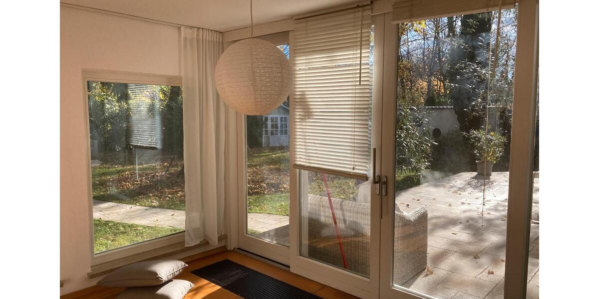 Villa Augsburg Bergheim - 8 Zimmer, 330 m&sup2;, 1.950.000&euro; | Angebot:25809587