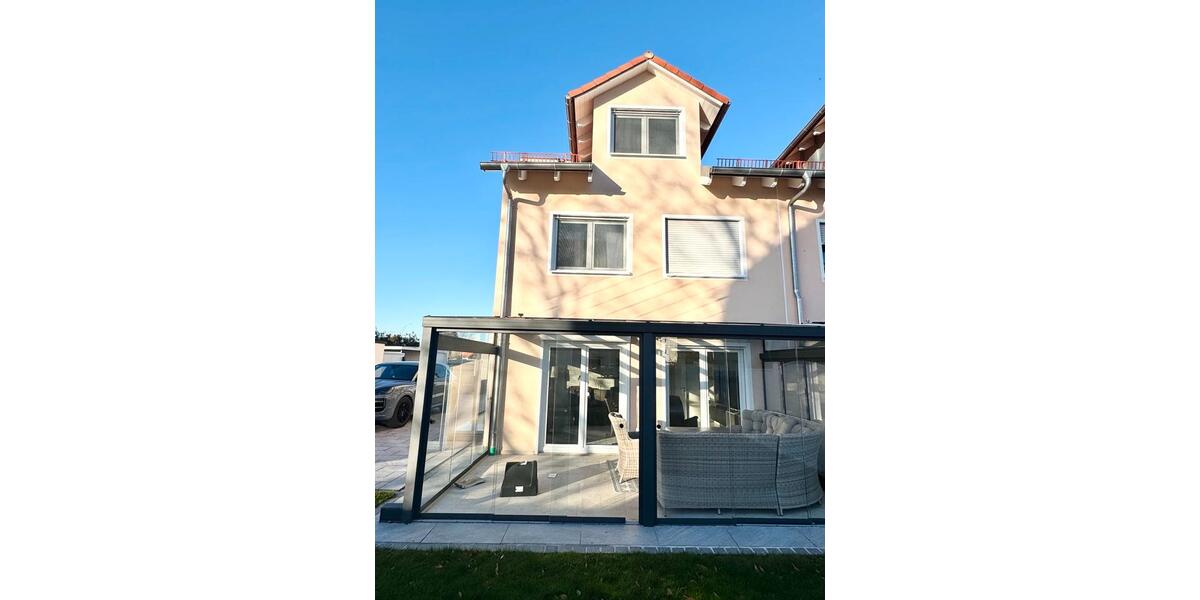 Reihenhaus Königsbrunn - 6 Zimmer, 148 m&sup2;, 849.000&euro; | Angebot:24720357