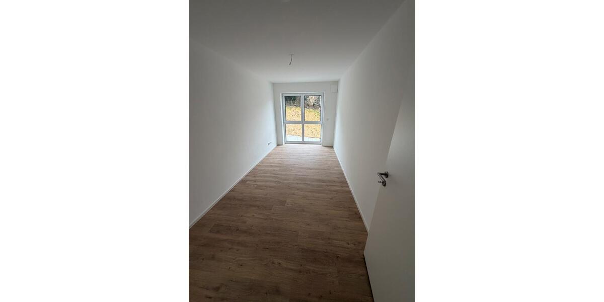 Etagenwohnung Mering - 3 Zimmer, 81 m&sup2;, 1.465&euro; | Angebot:24851771