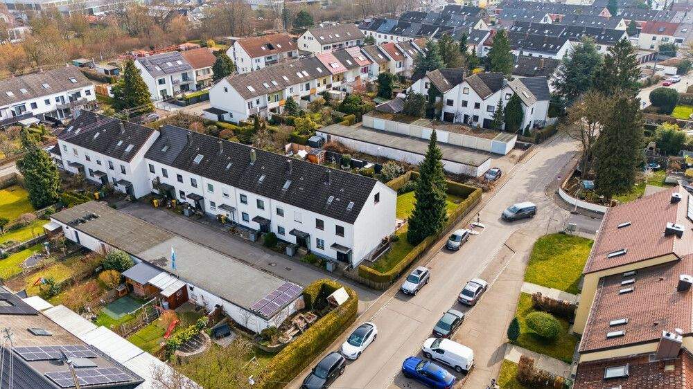 Reihenendhaus Augsburg Hochzoll - 5 Zimmer, 135 m&sup2;, 649.000&euro; | Angebot:25895945