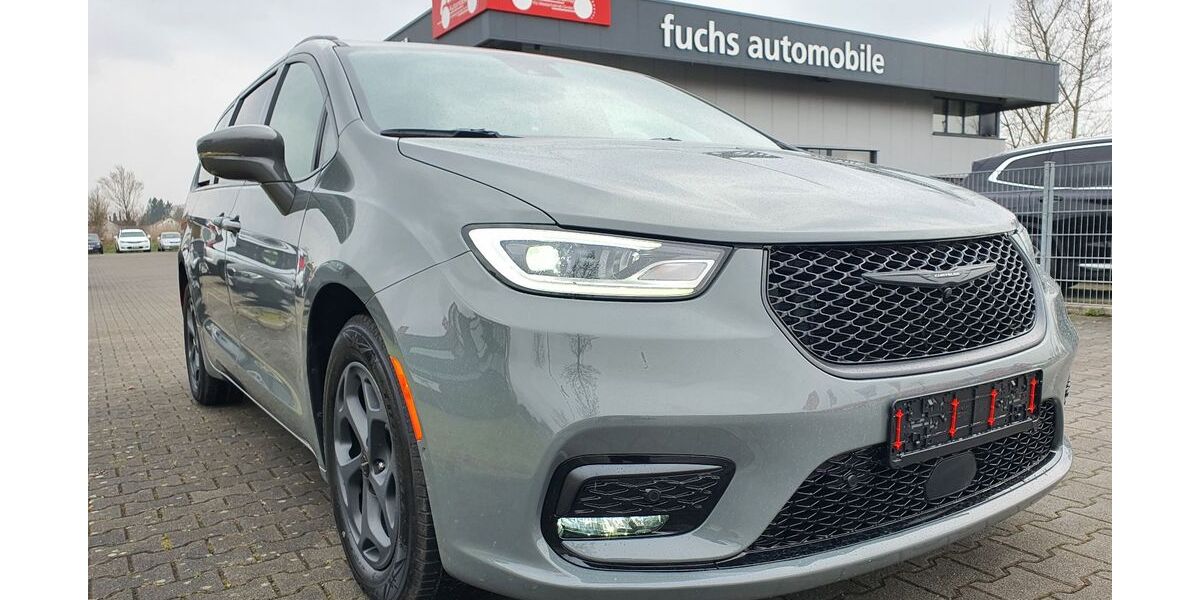 Chrysler Pacifica 46.613 km 47.990 &euro; Augsburg 86165