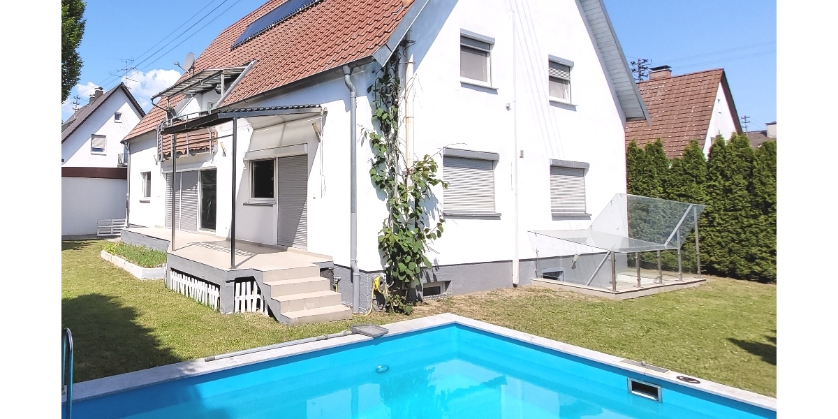 Wohntraum in Augsburg-Bärenkeller Ein- oder Zweifamilienhaus mit Pool - Zweifamilienhaus Augsburg / Bärenkeller Bärenkeller | Angebot:26744968