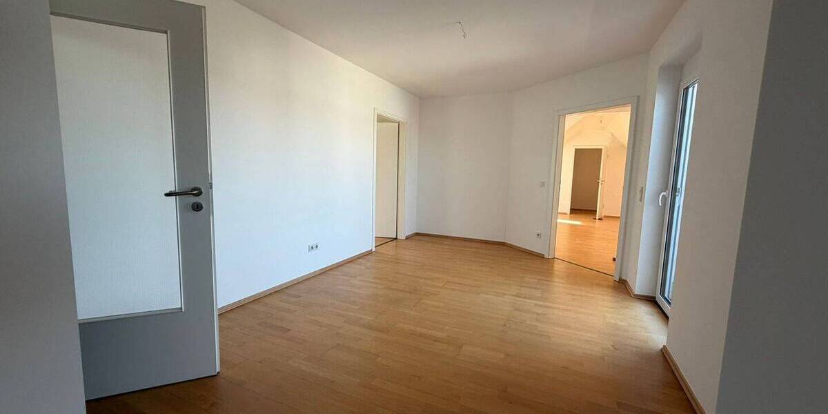 Etagenwohnung Augsburg Haunstetten - 2 Zimmer, 61 m&sup2;, 1.050&euro; | Angebot:26308702